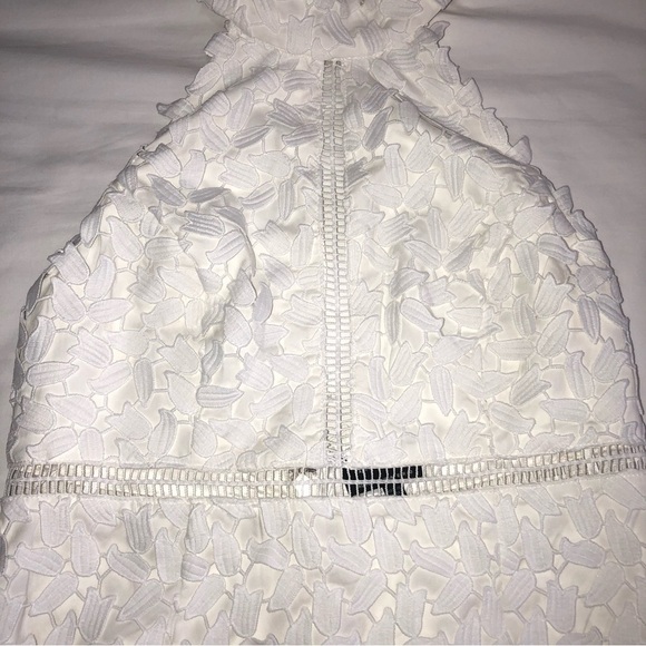 Bardot The Gemma Lace Dress Size M Halter Floral Aritzia White Cut Out Sheer - Picture 9 of 11